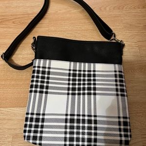 Crossbody bag